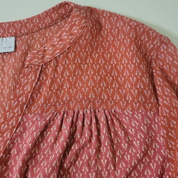 Loft Women's Mixed Media Rust Print V-neck 3/4 Length Sleeve Pullover Top - Picture 9 of 14